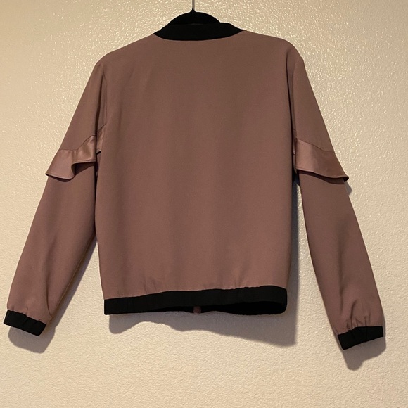 Women's Ruffled Mauve Jacket Size L - Picture 4 of 7